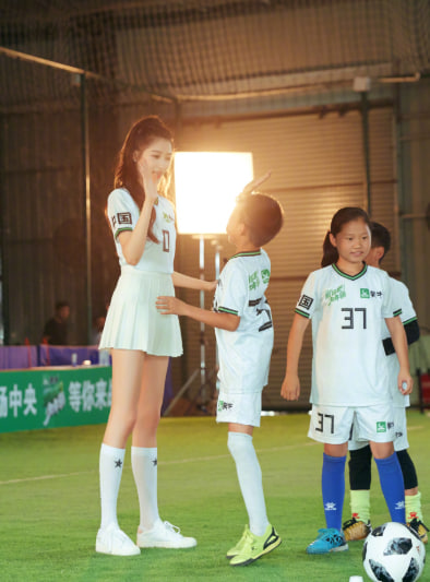 今晚中超直播助力青少年体育成长